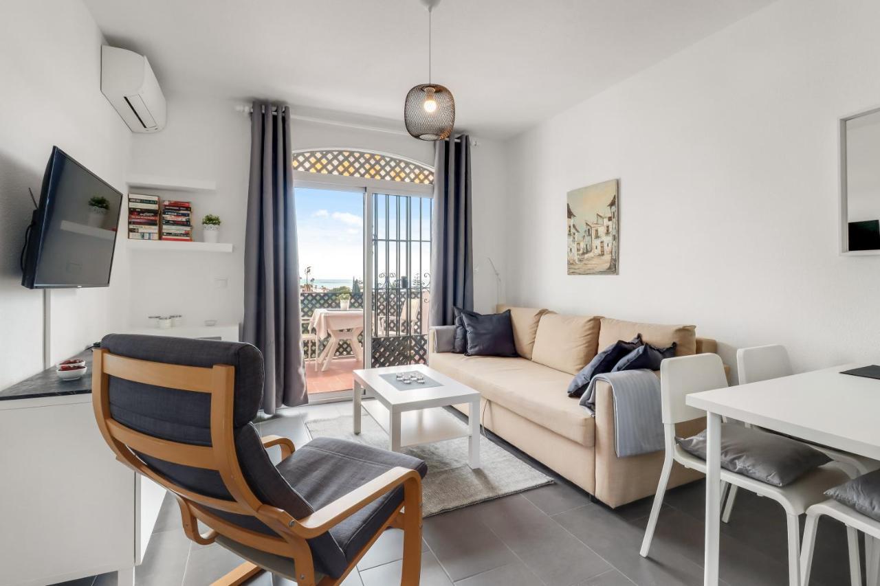1 Bedroom In Verano Azul, Free Wi-Fi Nerja Extérieur photo