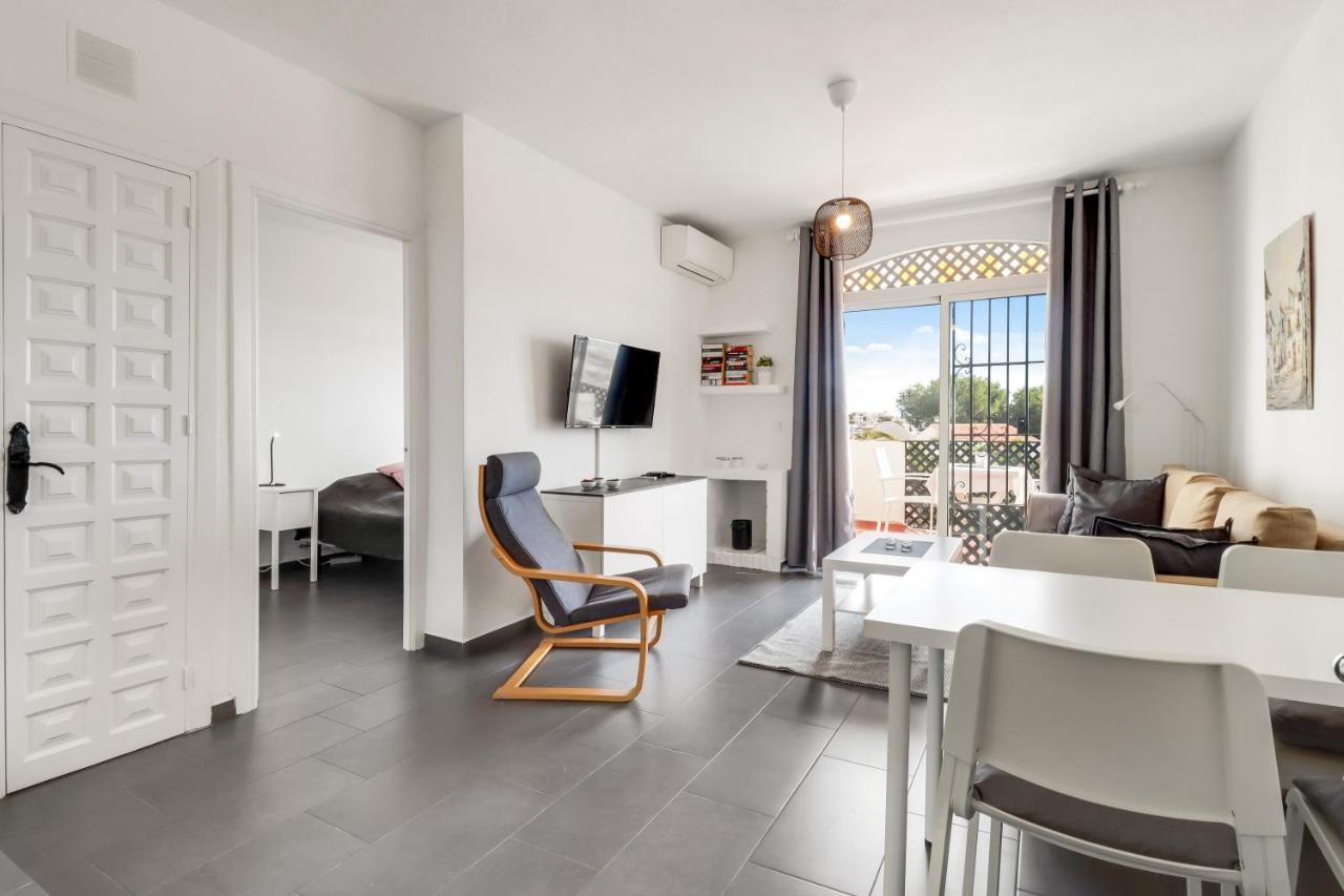 1 Bedroom In Verano Azul, Free Wi-Fi Nerja Extérieur photo